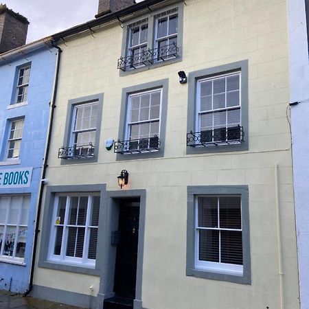 6 Church Street, Whitehaven - Perfect Deployment Location For Coast To Coast Cyclists & Hikers ภายนอก รูปภาพ